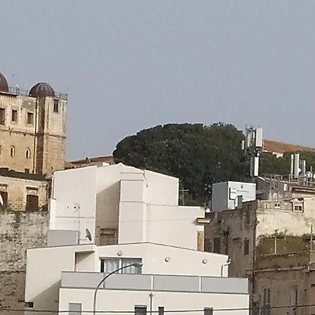 Star Apartment At The Cathedral Palermo Exterior photo